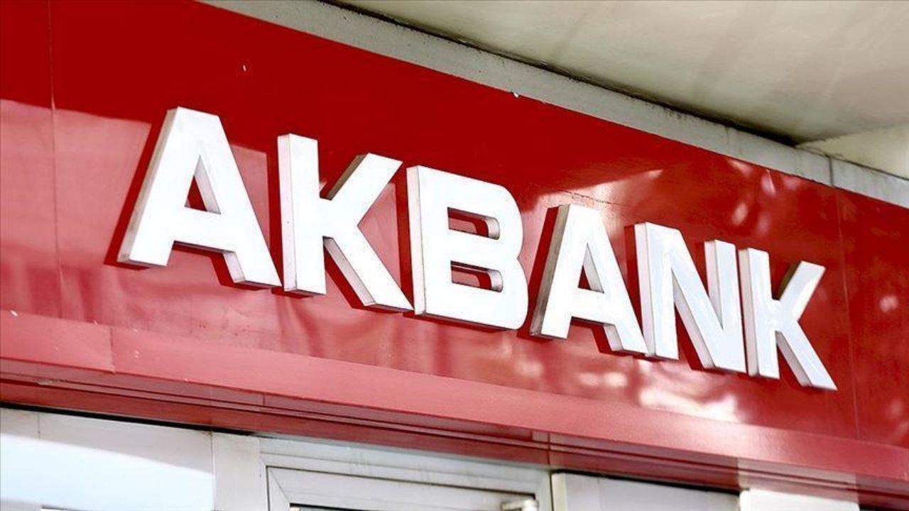 Akbank’tan KOBİ’lere haftalık ödemeli kredi